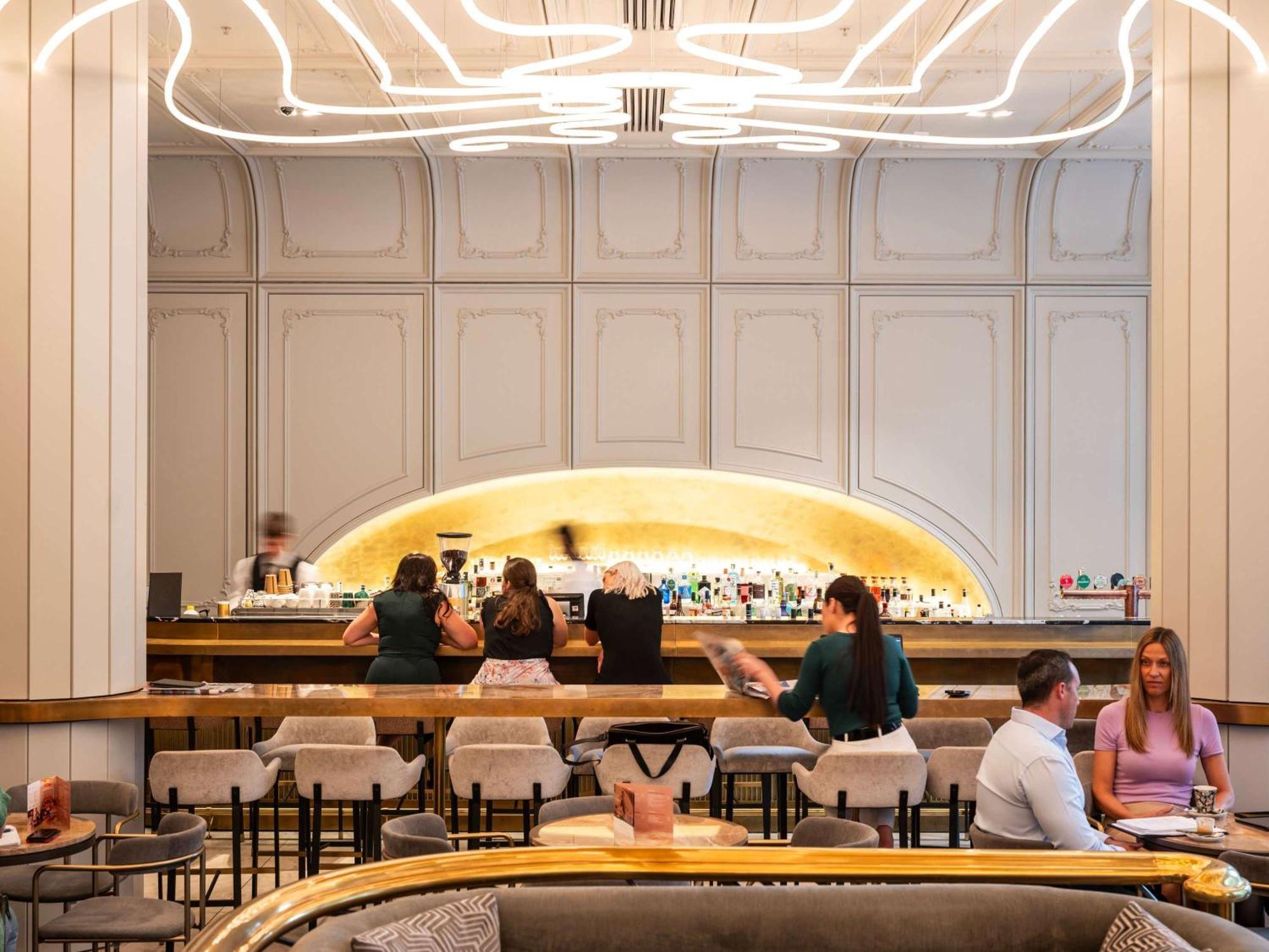 The Playford Adelaide - Mgallery Eksteriør bilde The bar at the London Edition
