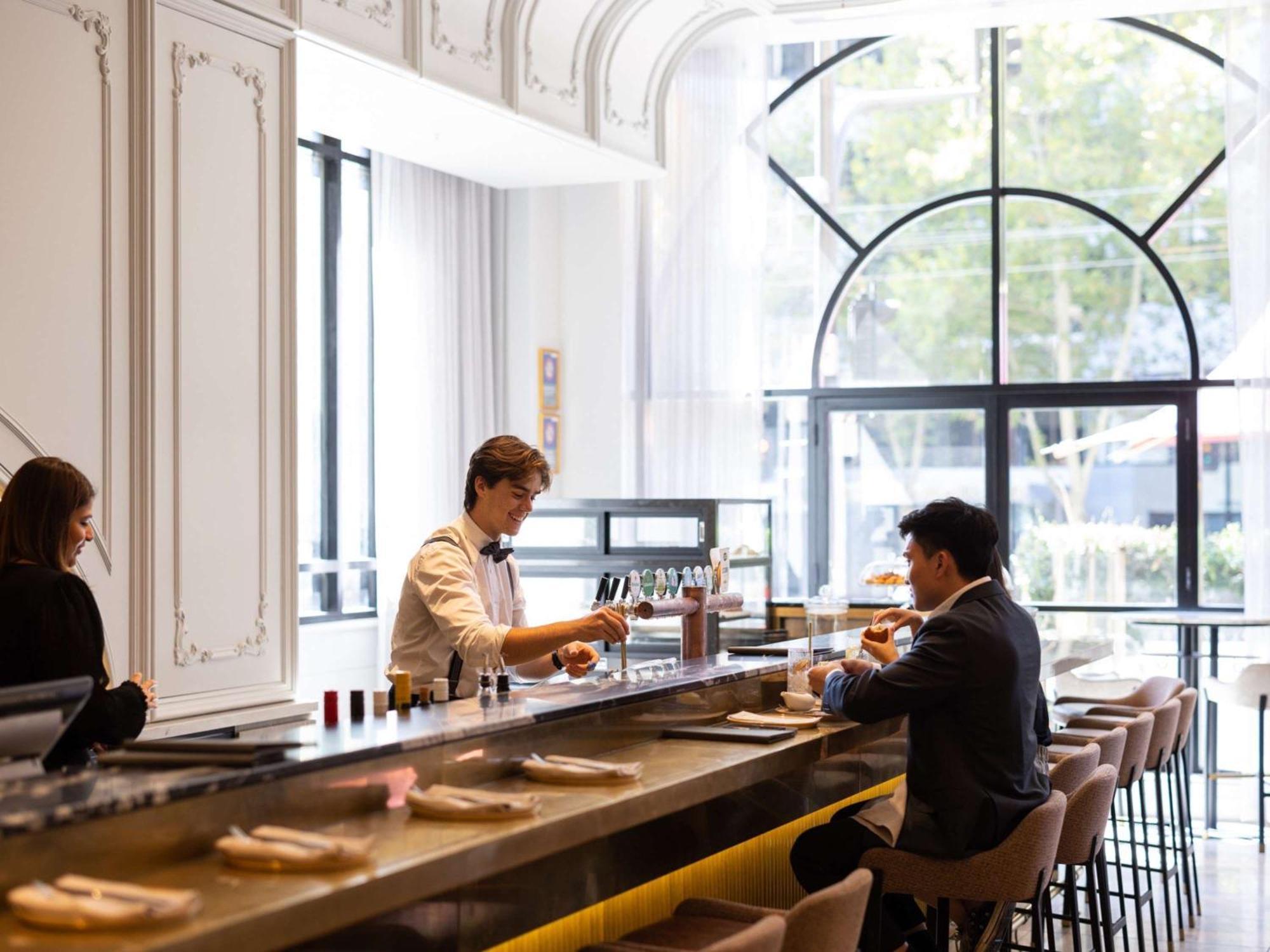 The Playford Adelaide - Mgallery Eksteriør bilde The bar at the restaurant