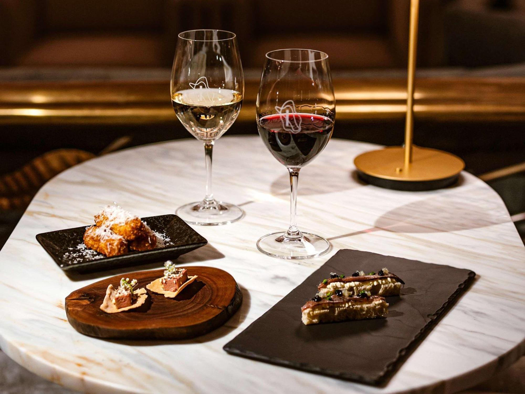 The Playford Adelaide - Mgallery Eksteriør bilde Wine and tapas